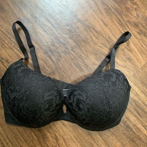Victoria Secret Very Sexy Push Up Bra 34DD Black